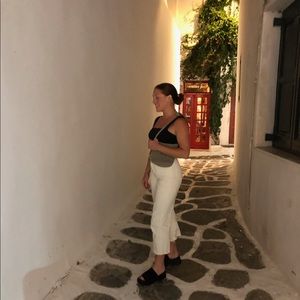 Meet your Posher, Abbie